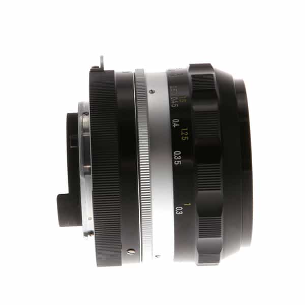 Nikon 24mm f/2.8 NIKKOR-N Auto Non-AI Manual Focus Lens {52} at 