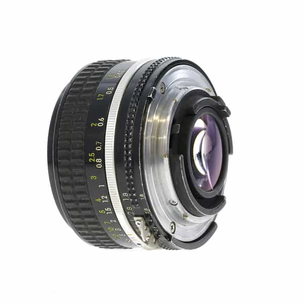 Nikon 50mm f/1.8 NIKKOR AIS Manual Focus Lens {52} Early Version 