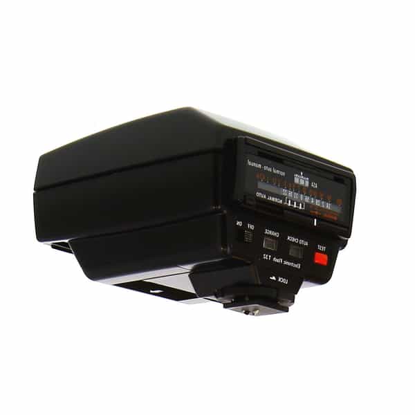Olympus T32 Flash [GN104] {Bounce}
