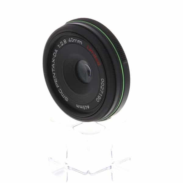 Pentax 40mm f/2.8 SMC PENTAX-DA Limited Autofocus APS-C Lens for K-Mount,  Black {49} - With Case, Caps and Hood - EX+