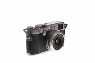 Pastoor Ja Amerika Fujifilm X100 Digital Camera, Silver {12.3MP} at KEH Camera