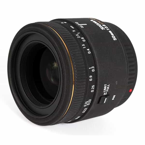 Sigma 50mm f/2.8 EX DG Macro lens for Sony A-Mount