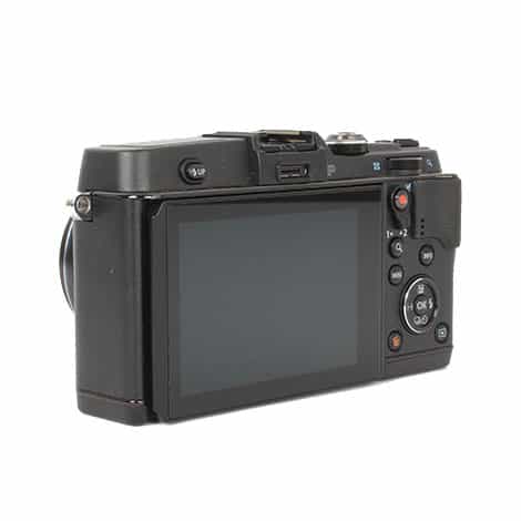 Olympus PEN E-P5 Mirrorless Camera Black, with 17mm f/1.8 Lens