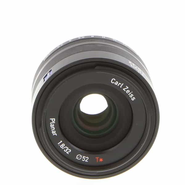 Zeiss Touit 32mm f/1.8 Planar T* Lens for Fujifilm X-Mount {52} -  Manufacturer Refurbished; KEH 365 Day Warranty; With Caps, Hood - LN