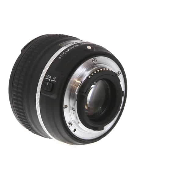 Nikon AF-S NIKKOR 50mm f/1.8 G Special Edition Autofocus Lens