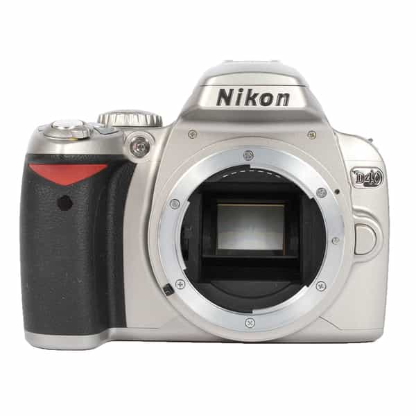 Nikon D40 DSLR Camera Body, Silver {6.1MP}