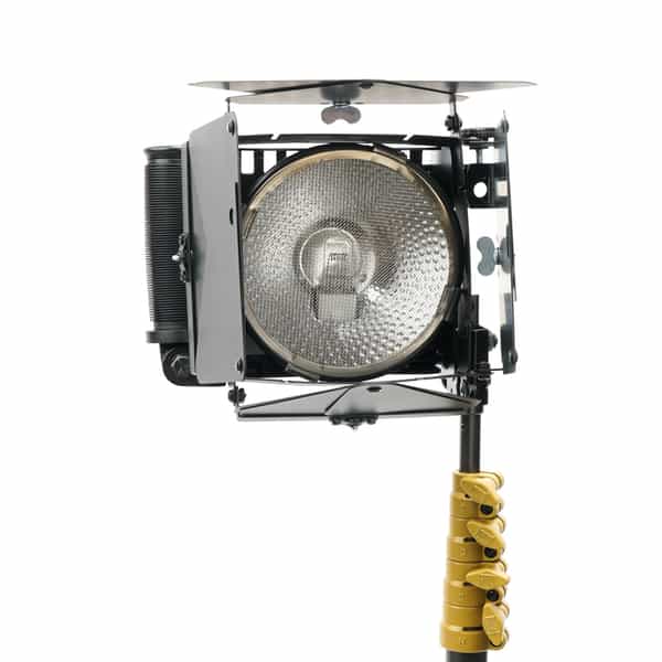 Lowel DV Creator 55 Kit: 4x Lights, 4x Stands, Softbox, Umbrella, TO-83 Case