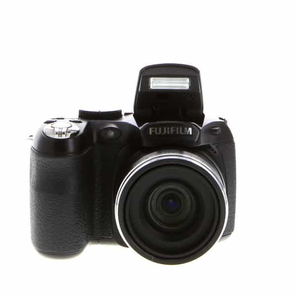 Matron schaak Corrupt Fujifilm FinePix S2980 Digital Camera, Black, {14MP} Camera Only (Requires  4x AA) at KEH Camera