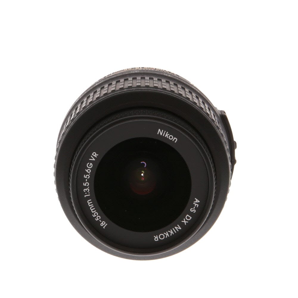 Nikon D5300 24.2 MP CMOS Cámara digital SLR con 0.709-2.165 in f/3.5-5.6G  ED VR Auto Focus-S DX NIKKOR Lente de zoom (negro)