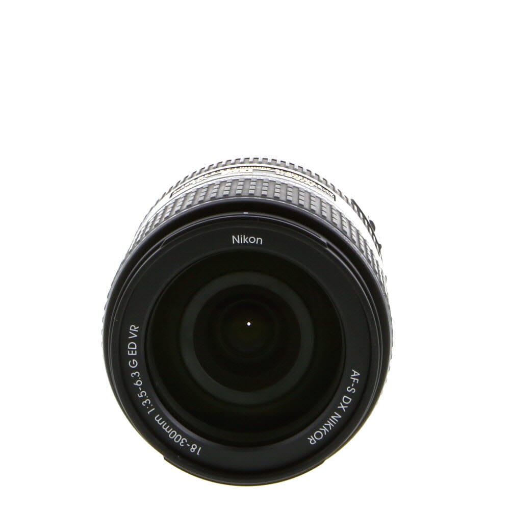 Nikon AF-S DX Nikkor 18-200mm f/3.5-5.6 G ED IF VR Autofocus APS-C