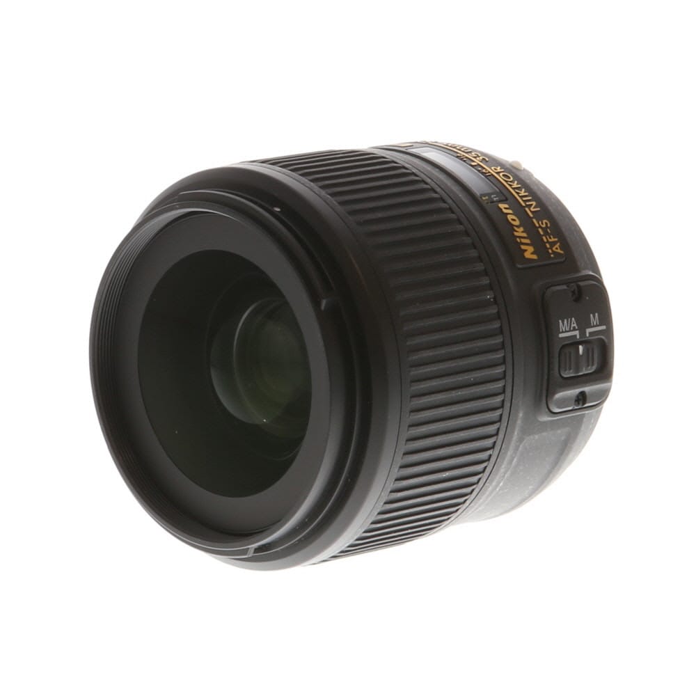 Nikon AF-S DX Nikkor 35mm f/1.8 G Autofocus APS-C Lens for F-Mount, Black  {52} - With Case, Caps and Hood - EX+