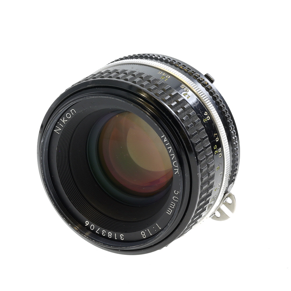 カメラ レンズ(単焦点) Nikon 50mm f/1.4 NIKKOR AIS Manual Focus Lens {52} - With Caps - EX+