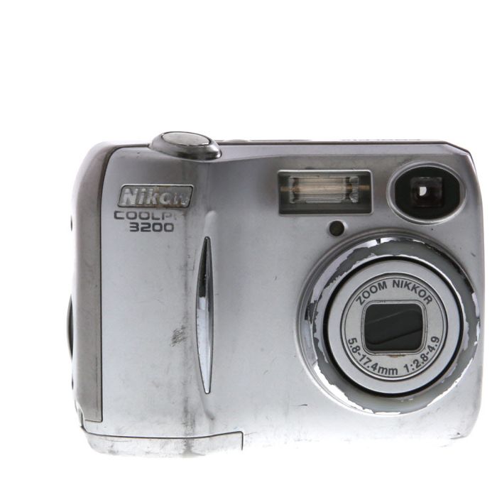 solidariteit Graan vacuüm Nikon Coolpix 3200 Digital Camera, Silver {3.2MP} at KEH Camera