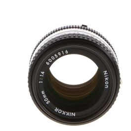 Nikon 50mm f/1.4 NIKKOR AIS Manual Focus Lens {52}